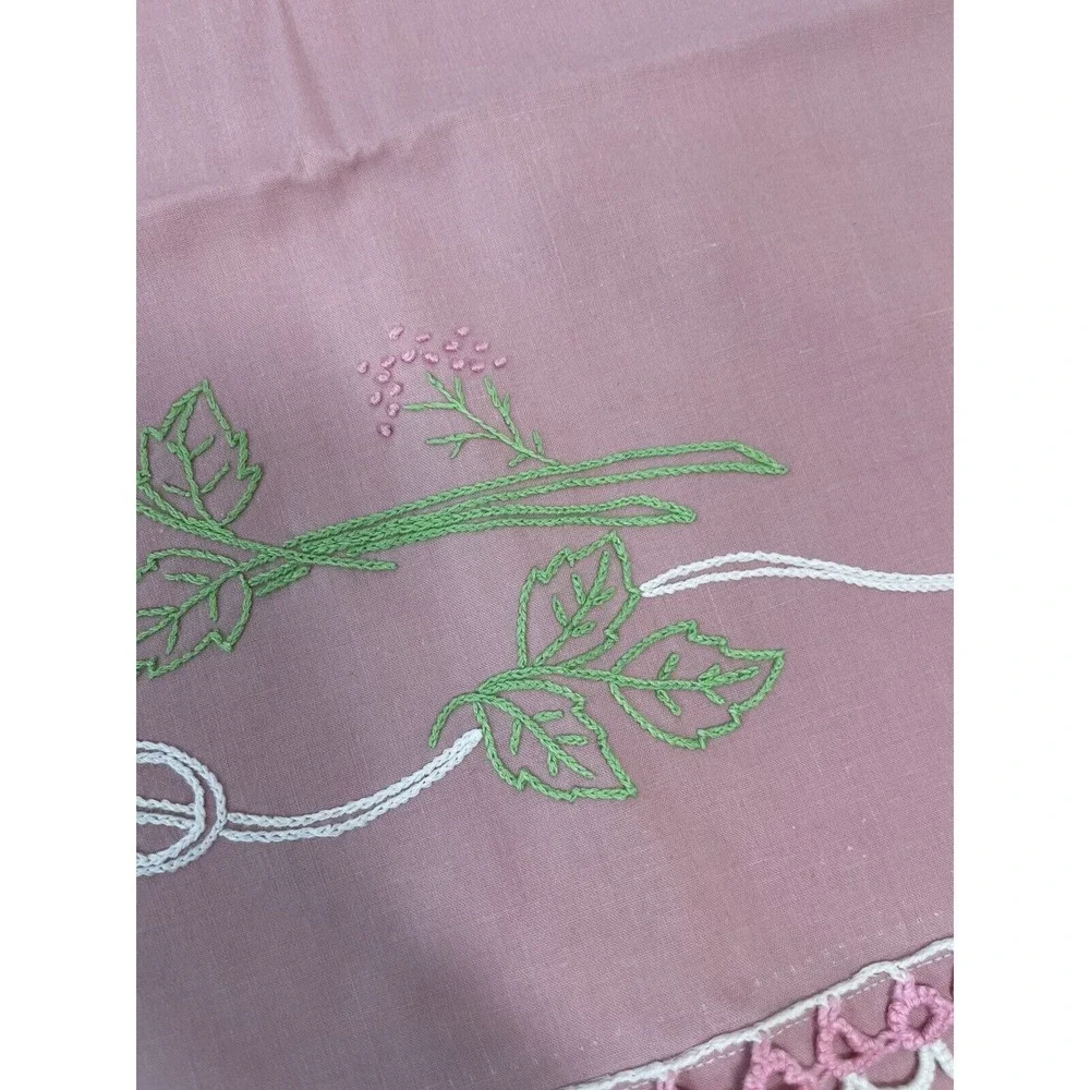 Set Of 2‎ Hand Embroidered Flower Fan Pink Pillowcases Hand Tatted Edging